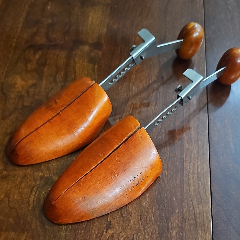 Florsheim Brown Wooden Shoe Trees